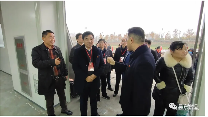 縣政協(xié)主席汪慶才、副主席王向陽、秘書長夏雁華率駐會(huì)常委和機(jī)關(guān)部分黨員，深入同大鎮(zhèn)和廬江臺(tái)創(chuàng)園開展災(zāi)后重建調(diào)研